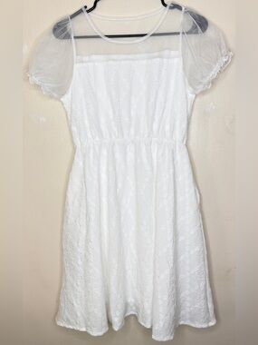 White Girls' Lace Puff-Sleeve Dress- Size Girls XXL